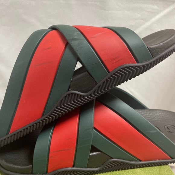 Excellent condition Gucci Mens Slipon 8 (38) Green/Red - Picture 10 of 14